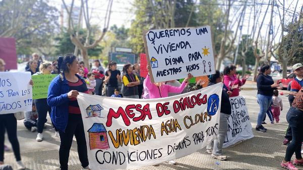 MOVILIZACIÓN Y PUESTA EN MARCHA DE LA MESA DE DIÁLOGO POR EL DERECHO A LA TIERRA Y LA VIVIENDA DIGNA